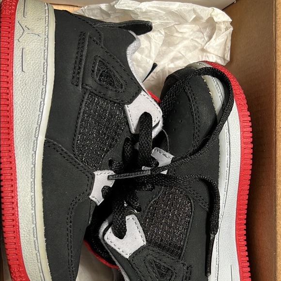 Baby/toddler Air Jordan 2009 (TD), Size 5 - Picture 3 of 6